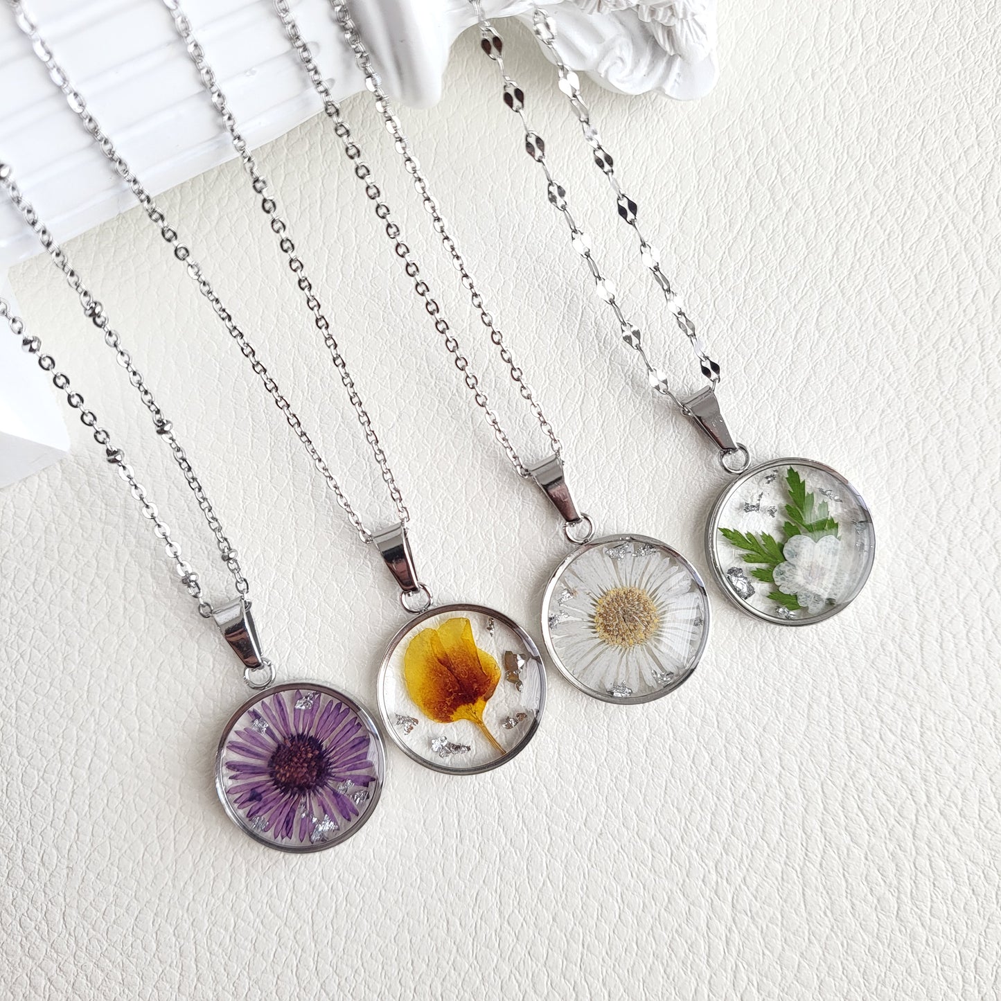 Birth Month Flower Necklace (Gold or Silver)