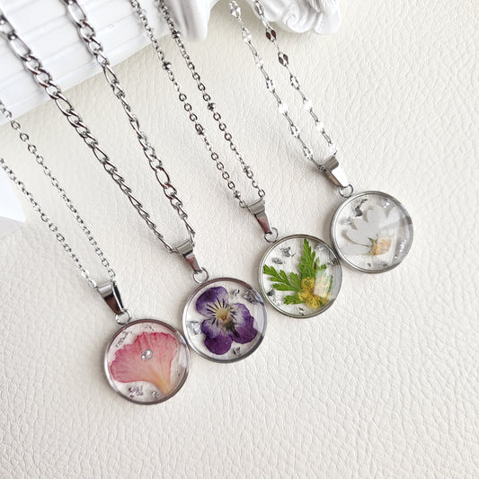 Birth Month Flower Necklace (Gold or Silver)